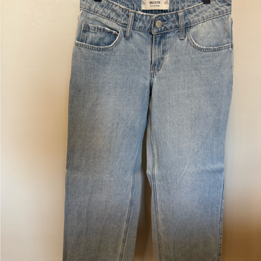 Hollister Low Rise Baggy Jeans